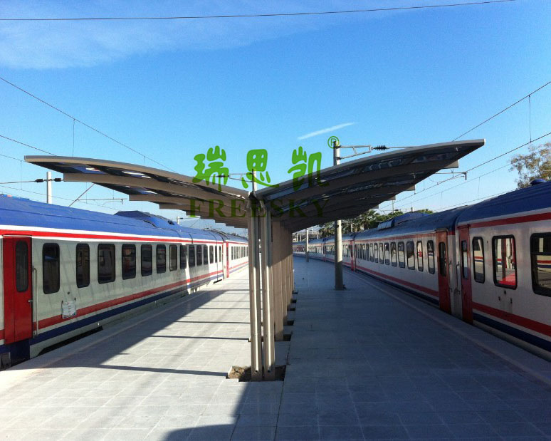土耳其火车站站台